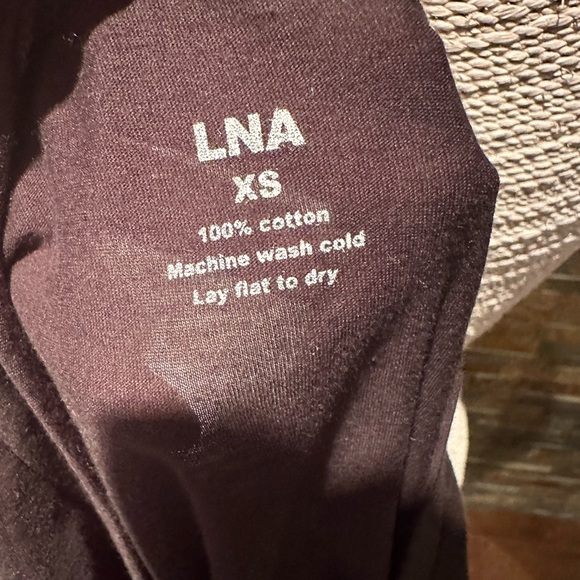 LNA V Neck T Shirt Sz. XS NWT - Picture 4 of 5